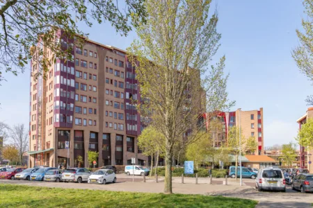 Gebouw van verpleeghuis het Reinaldahuis Kennemerhart